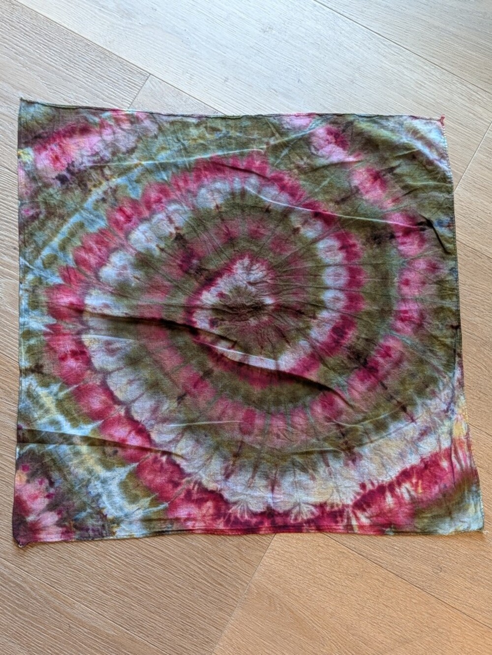 New Tiedye Bandana